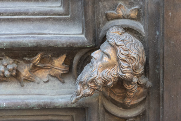 佛罗伦萨，圣乔瓦尼·巴蒂斯塔洗礼堂的青铜门图片下载