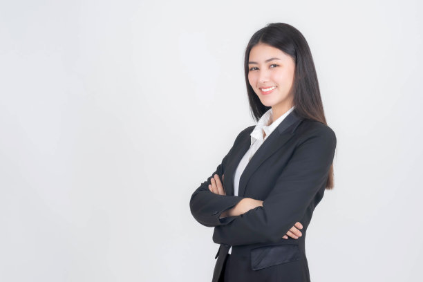 女商人孤立地站在白色背景上图片下载