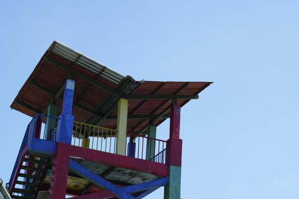 水栅游泳池图片下载