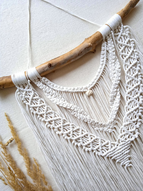 流苏挂件，家居装饰照片，室内设计。手工制作的装饰墙图片下载