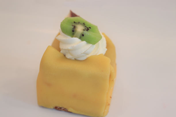 新鲜的杏仁糖糖果图片下载