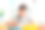 聪明集中的小7岁白人女孩孩子坐在书桌家学习远方做作业用教科书。图片下载