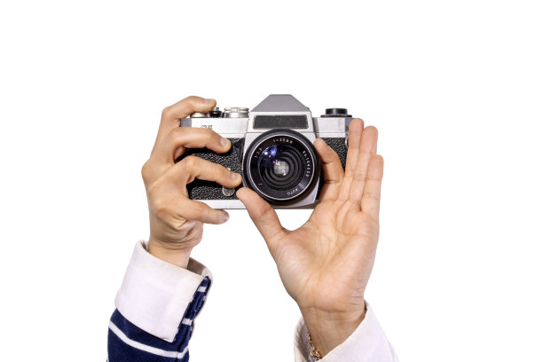 手臂举起的复古相机孤立的背景图片下载