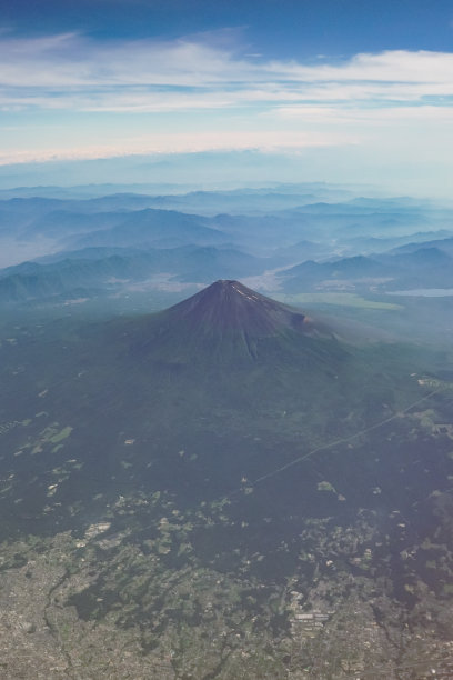 从夏天的富士山晴空万里图片下载
