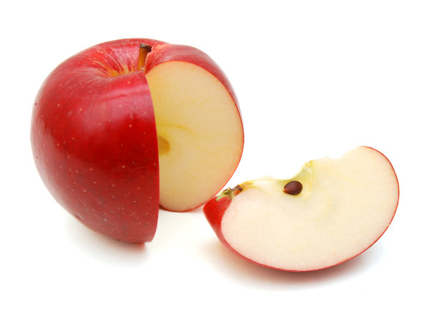 整个生苹果和切片分离在白色背景图片下载