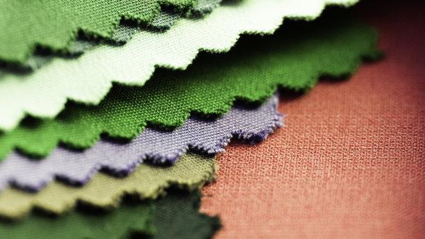 面料样品，质地柔软，色彩鲜艳图片下载