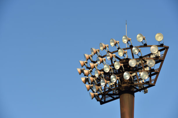 运动场灯杆图片下载