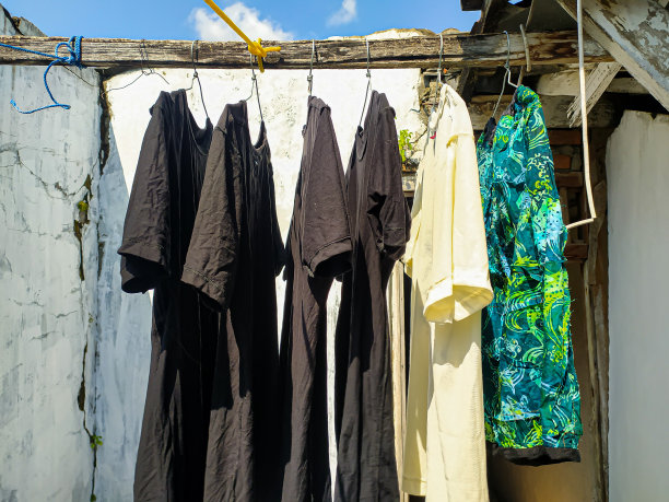 晾衣绳图片下载