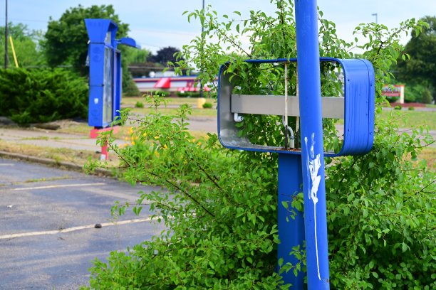废弃的驱动器通过标志图片下载