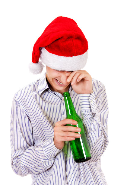 年轻人与啤酒图片下载