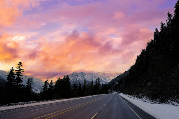 教堂，室内，大教堂，建筑，宗教，建筑，艺术，意大利，天主教，内，罗马，崇拜，老，中殿，拱门，宗教，圆顶，哥特式，大教堂，清真寺，信仰，圣人，天花板，祭坛，室内图片下载