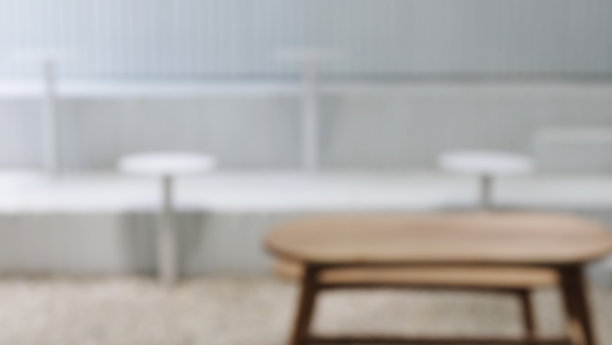 模糊或散焦的白色咖啡店咖啡店或餐厅现代和简约风格的室内与日本风格。Emphy商店。使用背景图片下载