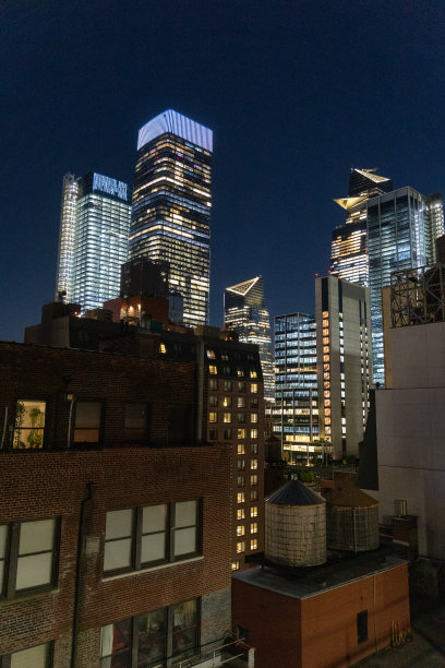 在曼哈顿中城西部的天际线的屋顶视图图片下载