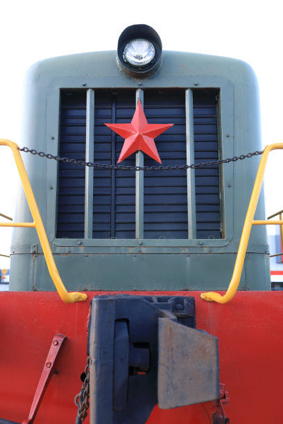 苏联柴油分流机车TGK2图片下载