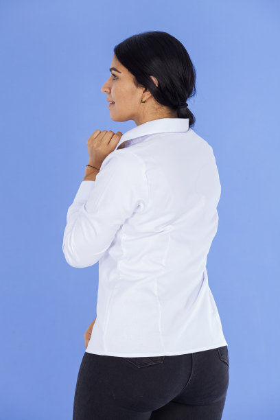 厕所员工的捐赠制服图片下载