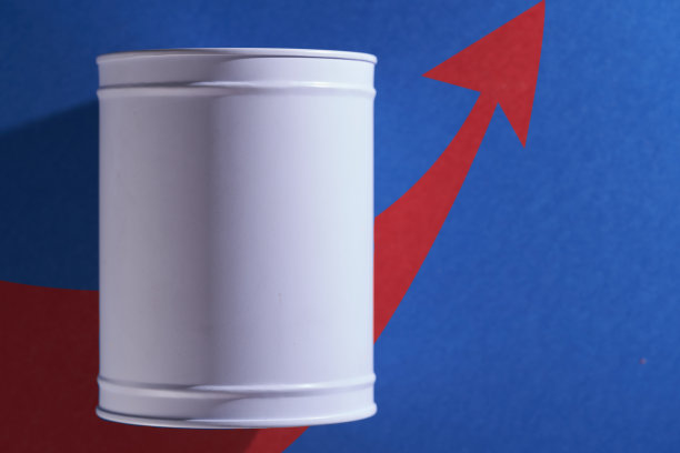 红箭头移动的油桶图片下载