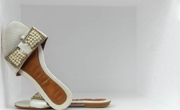 古董女鞋图片下载