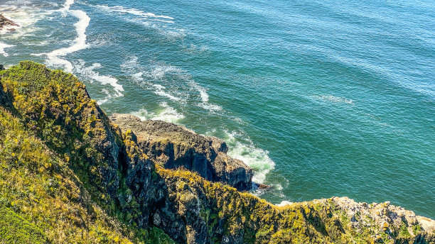 俄勒冈海岸的悬崖图片下载