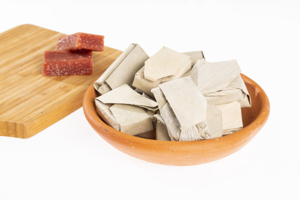 碧椒叶包番石榴膏;白底照片图片下载