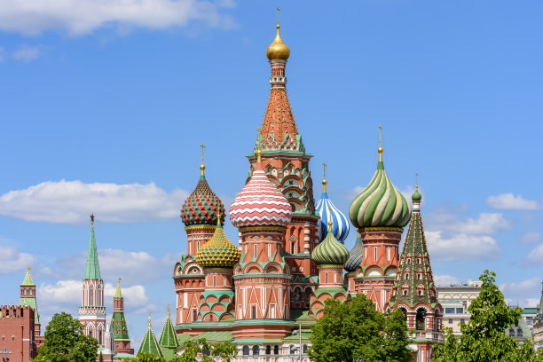 在红场上的瓦西里大教堂(圣瓦西里大教堂)，俄罗斯莫斯科图片下载