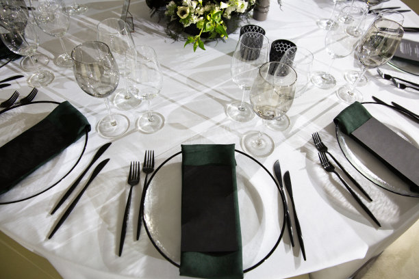 用于婚礼或其他宴请活动的餐桌图片下载