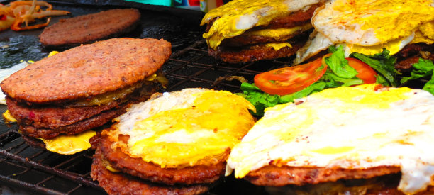 阿根廷炸肉排。米兰在马背上。图片下载