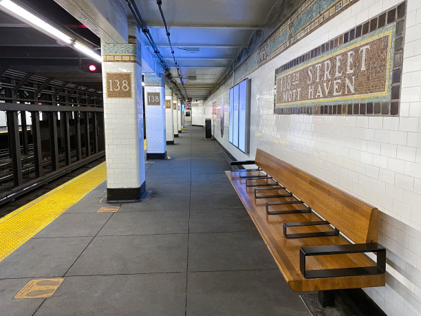 地铁站图片下载