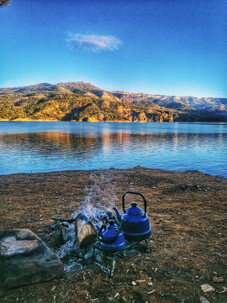 咖啡搭营火图片下载