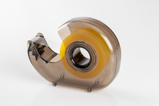 带有胶带的胶带分配器，隔离在白色背景上图片下载