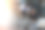 商务男士和女士讨论并看着平板电脑检查工业中的旧汽车零部件图片下载