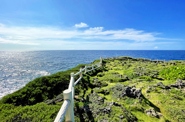 壮丽的海景[日本冲绳宫古岛，东-亨纳崎]图片下载