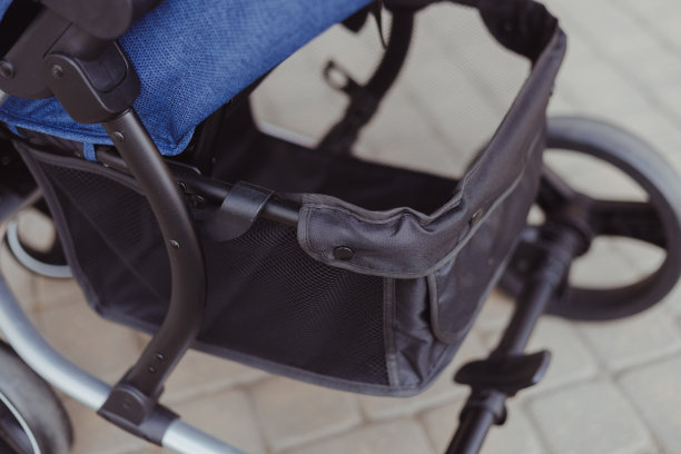 婴儿推车的配件篮子图片下载