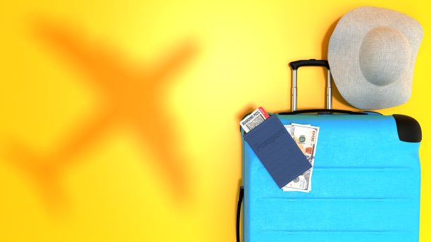 带护照和机票的行李箱图片下载