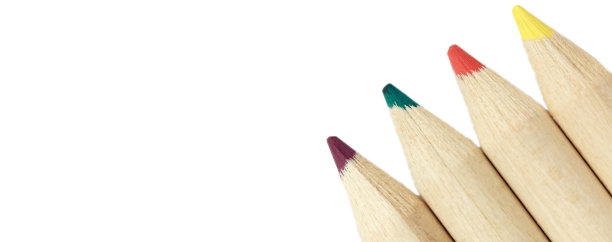 彩色铅笔特写宏。孤立地放置在白色背景和明亮的拷贝空间图片下载