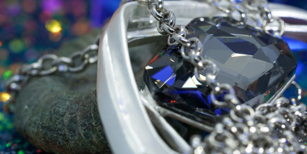 彩色玻璃钻石图片下载