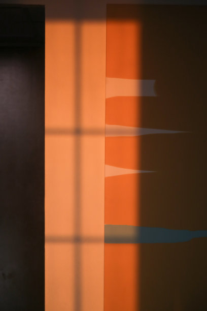 几何抽象黑色和橙色背景图片下载