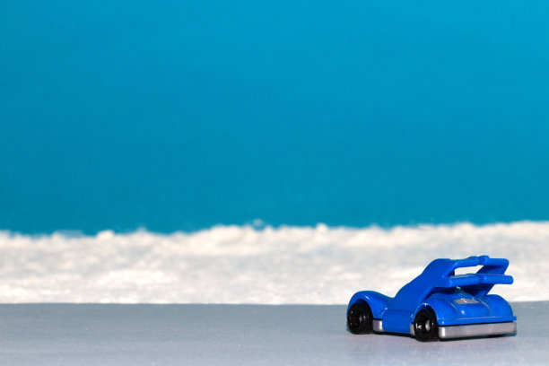 汽车游海滩，夏日游，热带风情设计图片下载