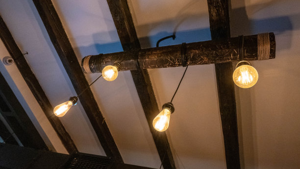 啤酒酒吧内部库存照片图片下载