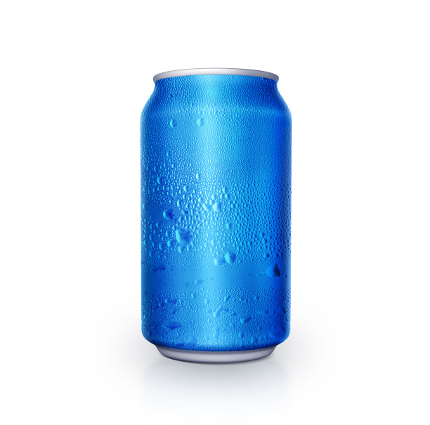 铝罐与水滴隔离在白色背景图片下载