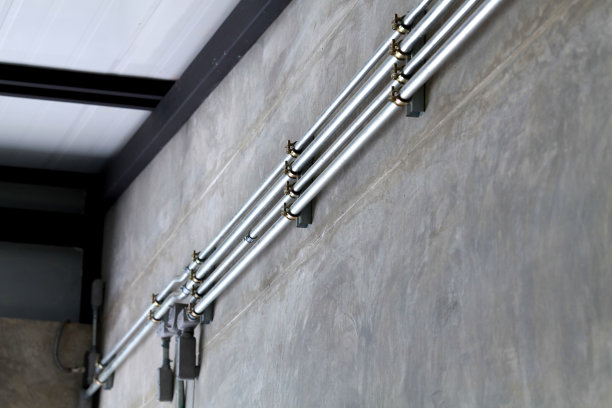 墙上的管道图片下载