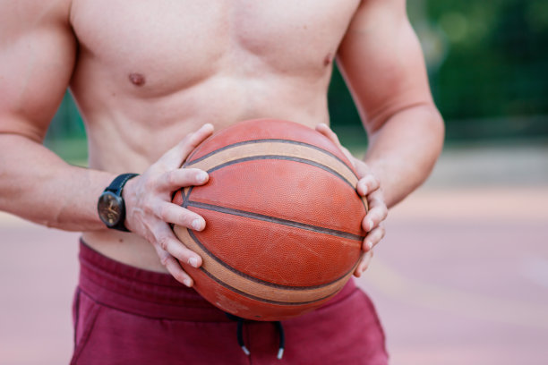 展示我的肌肉
(篮球)图片下载