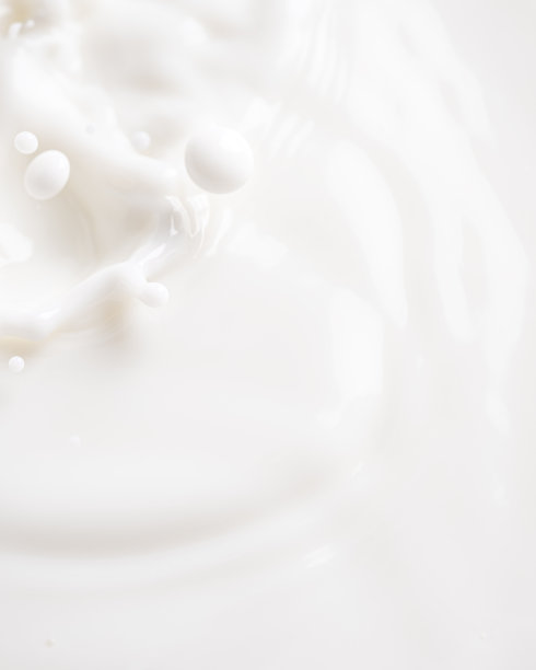 牛奶溅。图片下载