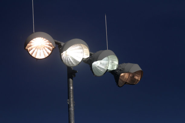 户外球场灯光图片下载