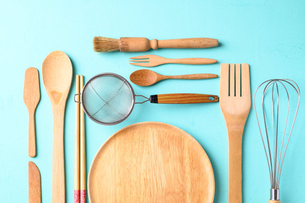 厨房炊具，用于在彩色背景上烹饪图片下载