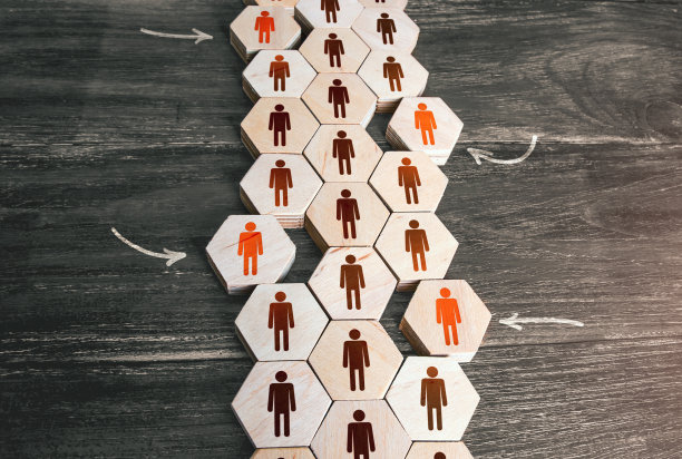 招聘新员工，让成员参与项目。人力资源。团队建设，团队合作。招聘工人。效率和生产力。人事及工作资源管理。图片下载