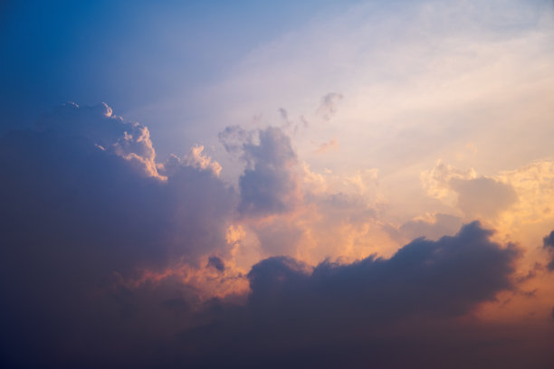 云,太阳图片下载