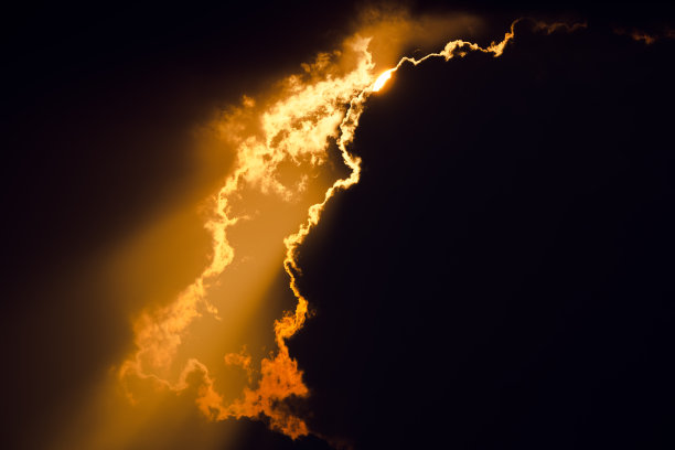 云,太阳图片下载