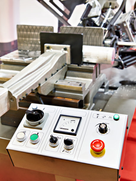 控制面板卧式带锯图片下载