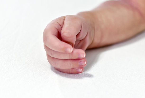 新生儿手指的照片图片下载