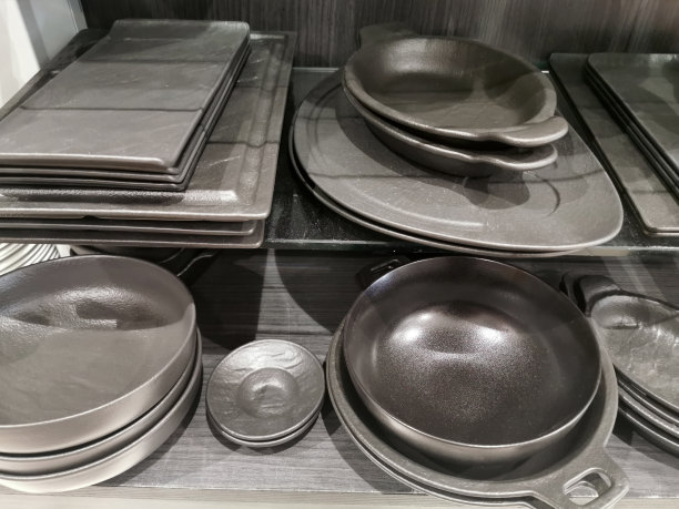 黑色的餐具图片下载